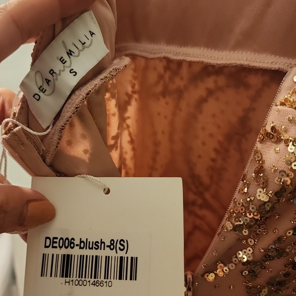 Prom or graduation dress - Picture 6 of 6